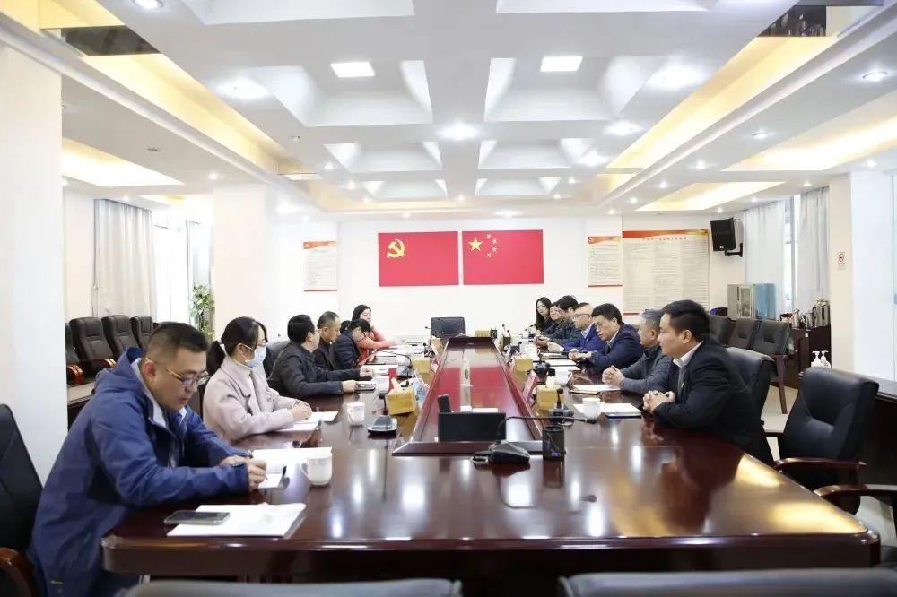 2022年1月12日，南海鋁協(xié)出席“鋁灰利用處置座談會”